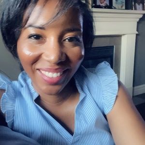 Meet your Posher, Christine